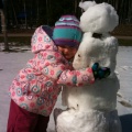 04/09/10 - Kaitlyn Hugging her Snowman