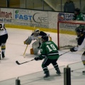 Trupp in front of the net
