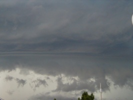 Closeup of scud and shelf cloud
